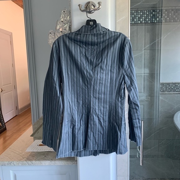 Telfar T-Shirt Blazer - Picture 8 of 13